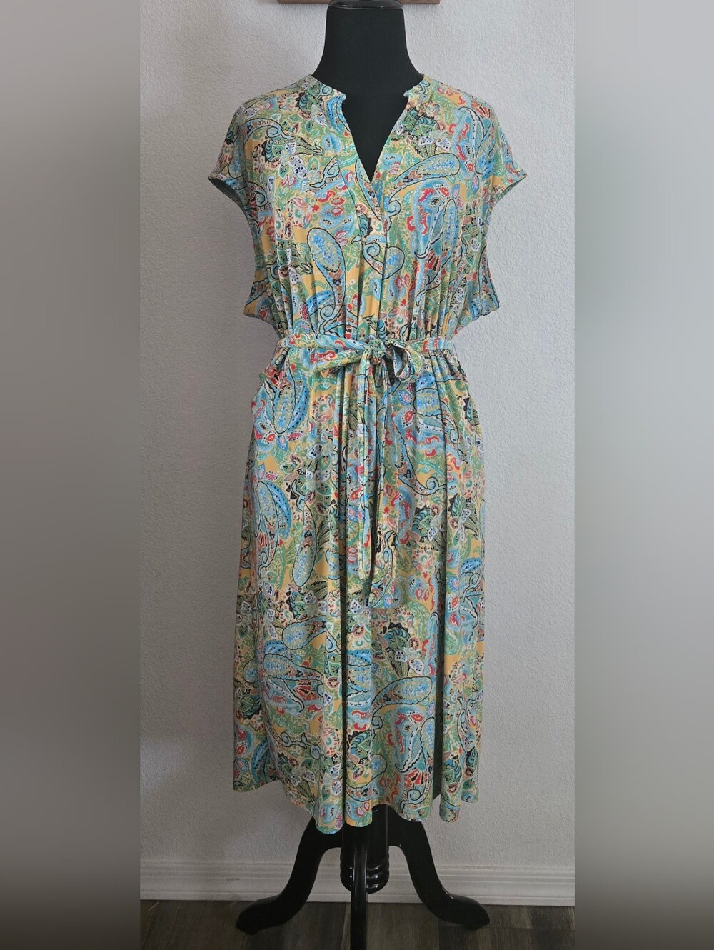 Jones New York Pastel Paisley Tie-Waist Dress